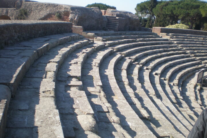 Teatro Ostia antica