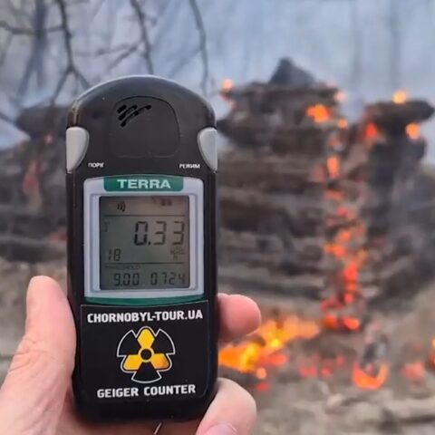 Incendio vicino la centrale di Chernobyl
