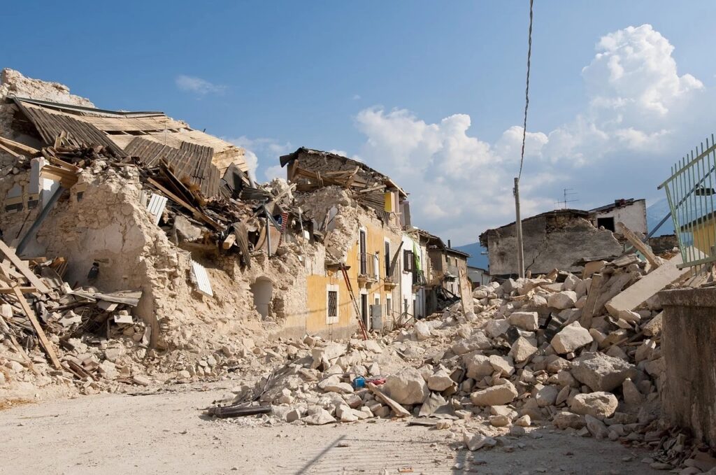 Macerie del terremoto dell'Aquila 2009