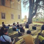 Il professor Gianluigi Bini presso il Museo Malacologico Malakos