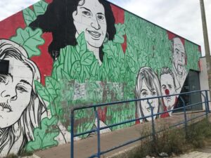 Il murales di Lucamaleonte a Ostia