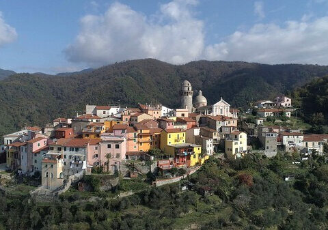 borgo di Ortonovo, città di Luni