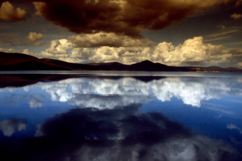 Il lago di Bracciano (Roma). Foto di Socrate Pontanari, Associazione fotocineamatori di Bracciano, "Il cammino dei vulcani", gennaio/febbraio 2022