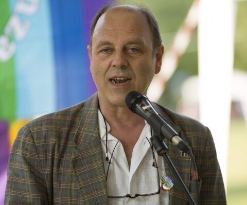 Mao Valpiana è il presidente del Movimento Nonviolento