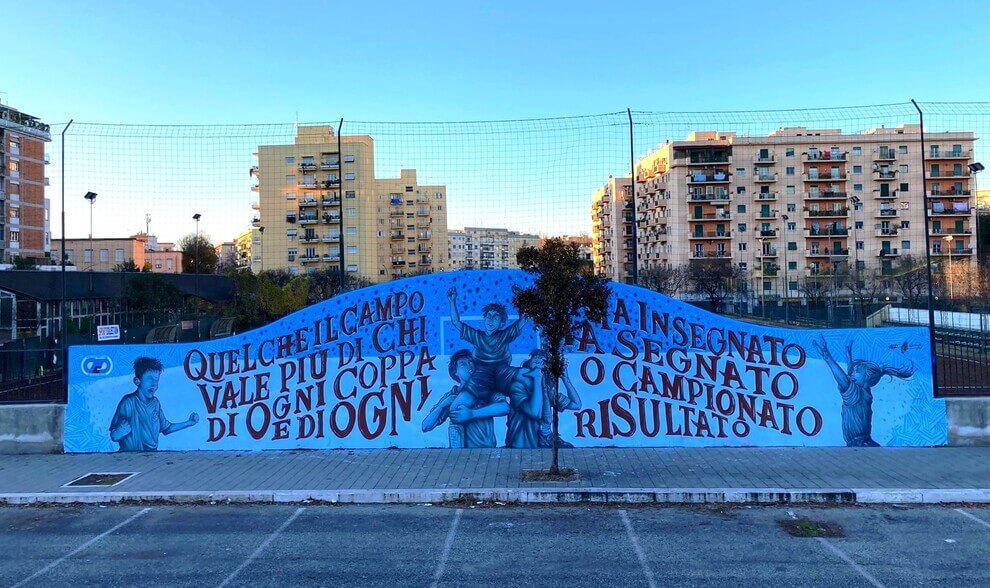 il murale sul muro di cinta della polisportiva G.Castello