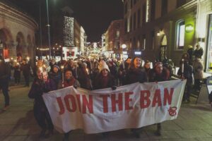 Una manifestazione contro le armi nucleari