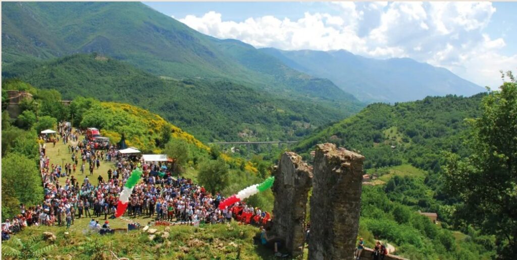 Un evento di Ambient'arti nelle Terre dei Marsi all'aperto