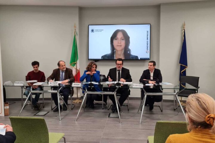 Un'immagine della presentazione del Rapporto Eco Media 2023