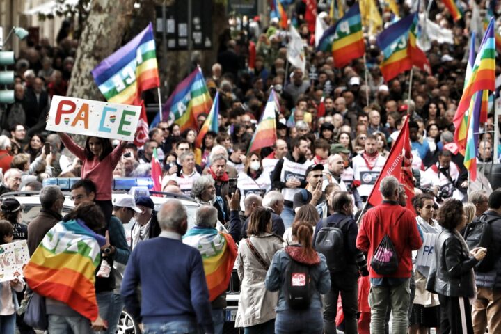 Una manifestazione per la pace