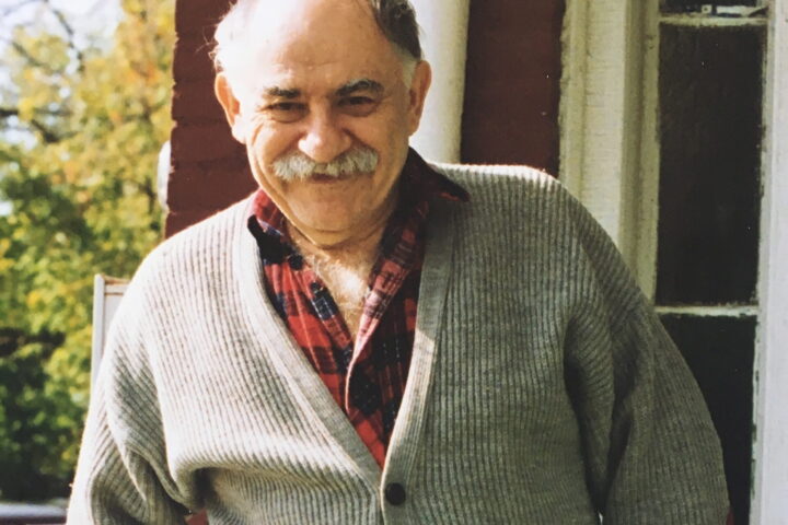 Murray Bookchin in una foto del 1990 (Foto: Wikipedia)