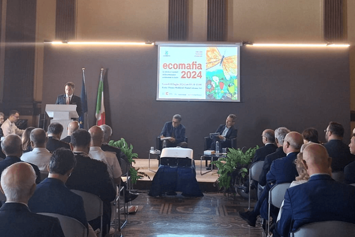 presentazione del report Ecomafia 2024