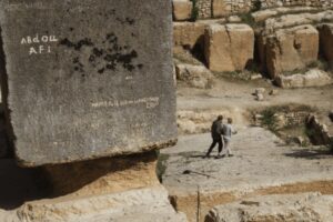 Le rovine e il trilithon a Baalbek (Libano) in una scena di Architecton