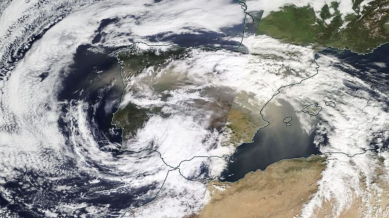 Immagine satellitare della perturbazione sulle regioni meridionali della Spagna