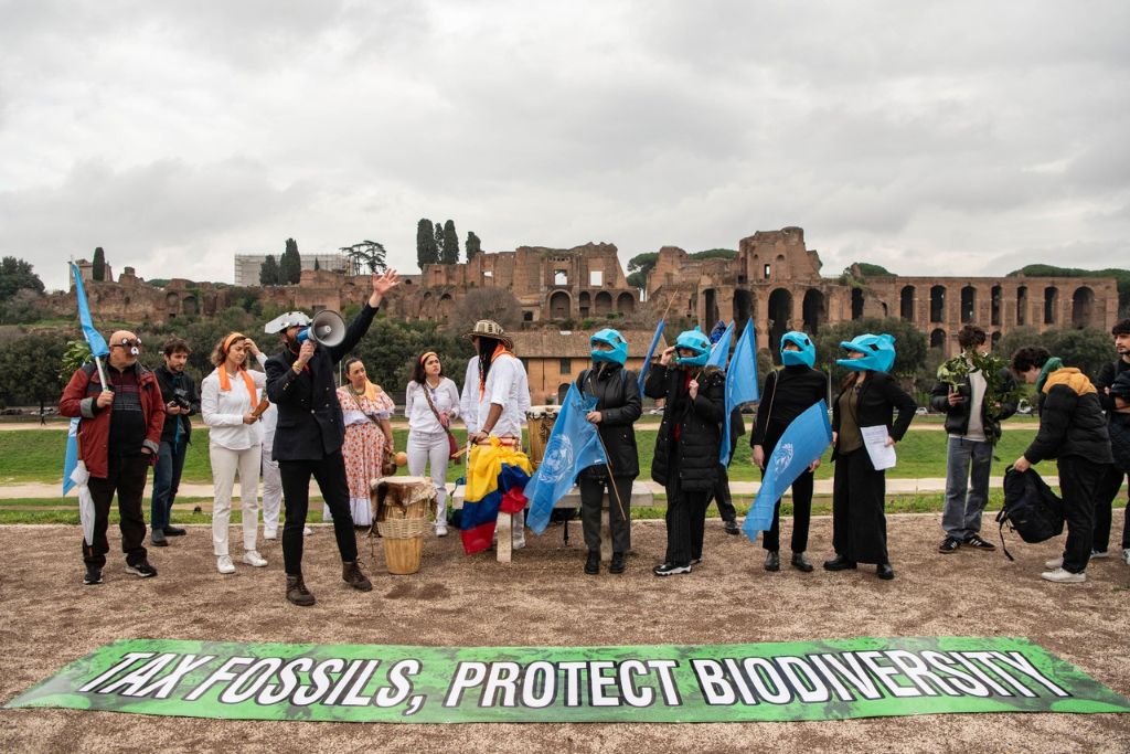 Il Cliimte Pride delle associazioni durante la Cop16 di Roma