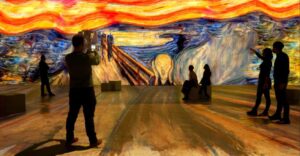 La sala immersiva durante l'edizione di Milano, 2024, della mostra su Munch