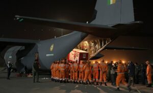 L'arrivo degli aiuti umanitari inviati in Myanmar dall'India. Foto: Governo indiano