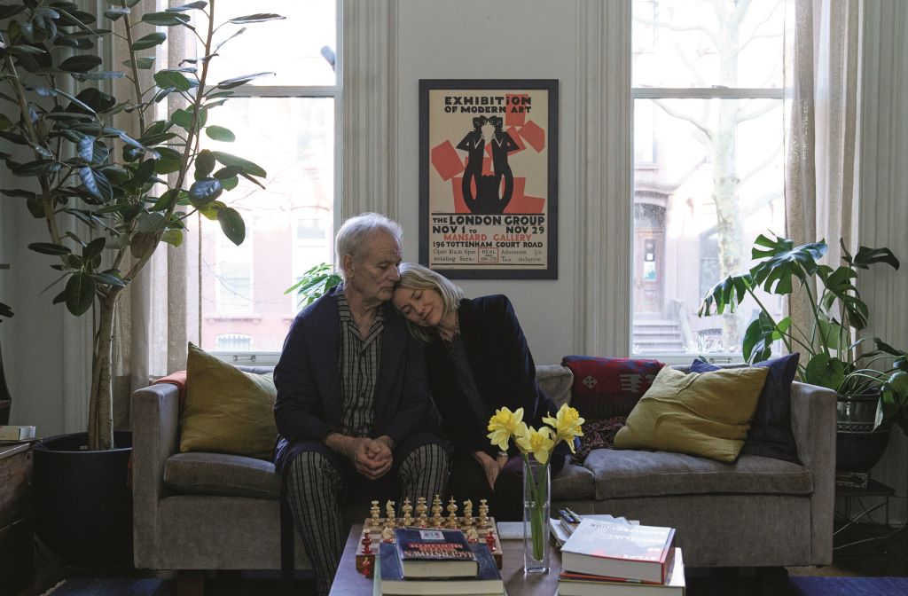 L'amico fedele: Naomi Watts e Bill Murray sul divano