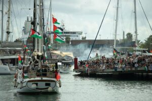 la Global Sumud Flotilla parte dal porto di Barcellona, 31 agosto 2025