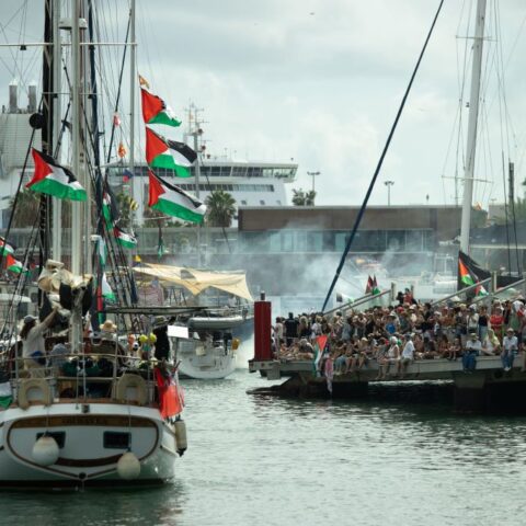la Global Sumud Flotilla parte dal porto di Barcellona, 31 agosto 2025