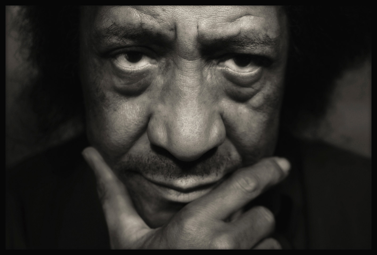 Un primissimo piano di James Senese