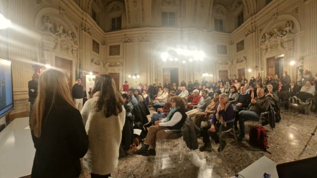 La cerimonia di consegna del Premio Luisa Minazzi 2023 presso l’Aula consiliare del Comune di Casale Monferrato
