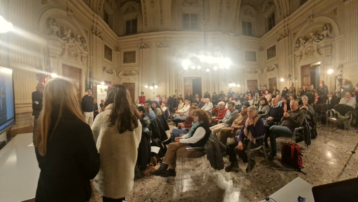 La cerimonia di consegna del Premio Luisa Minazzi 2023 presso l’Aula consiliare del Comune di Casale Monferrato