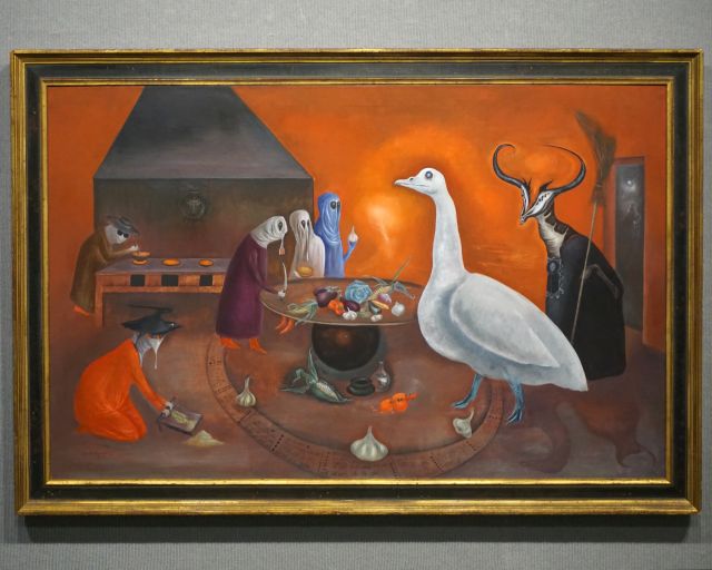 Leonora Carrington, Grandmother Moorhead’s Aromatic Kitchen (1974; olio su tela, 79 x 124 cm; Ardmore, Oklahoma, The Charles B. Goddard Center for Visual and Performing Arts)