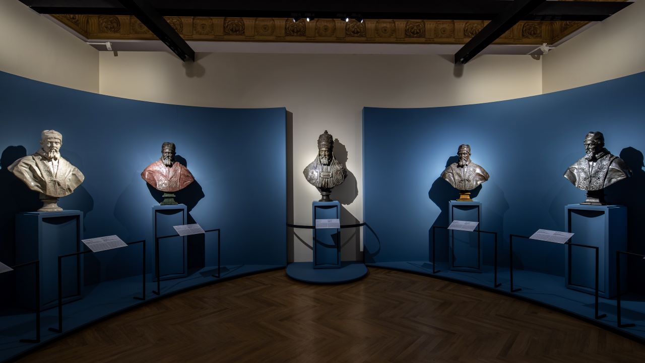 La sacra bellezza: a Roma Bernini e i Barberini: l'allestimento della mostra