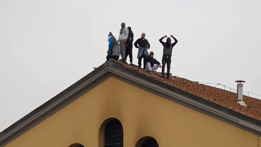 Protesta nel carcere di San Vittore.