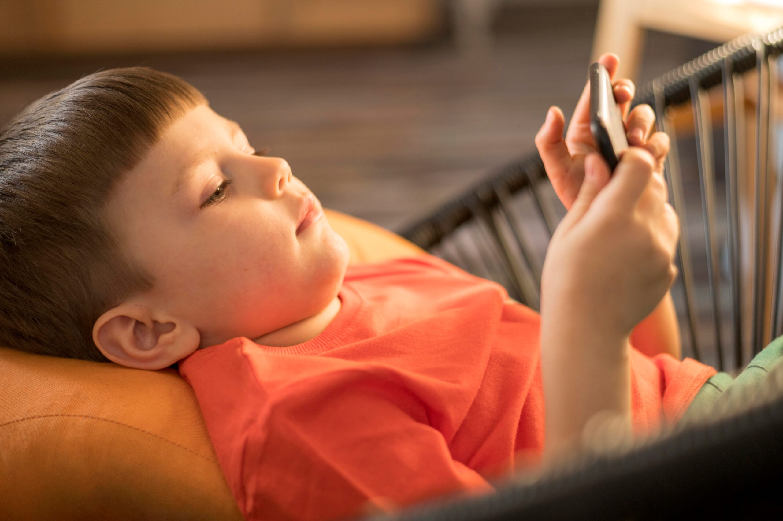 bambini e telefonini