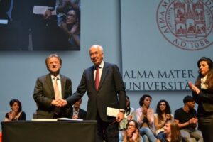 Il protocollo d'intesa siglato nel 2013 dal rettore dell’Università di Bologna Ivano Dionigi e il presidente del Gruppo Hera Tomaso Tommasi di Vignano volto a potenziare i rapporti di collaborazione già esistenti e a promuovere nuovi progetti di didattica e di ricerca.