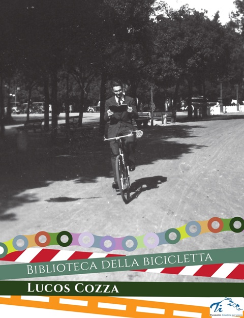 La Biblioteca della bicicletta è intitolata a Lucos Cozza, archeologo e ambientalista, a cent'anni della nascita