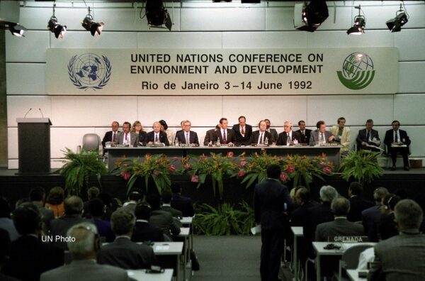 Un'immagine del Summit per la Terra di Rio de Janeiro del 1992