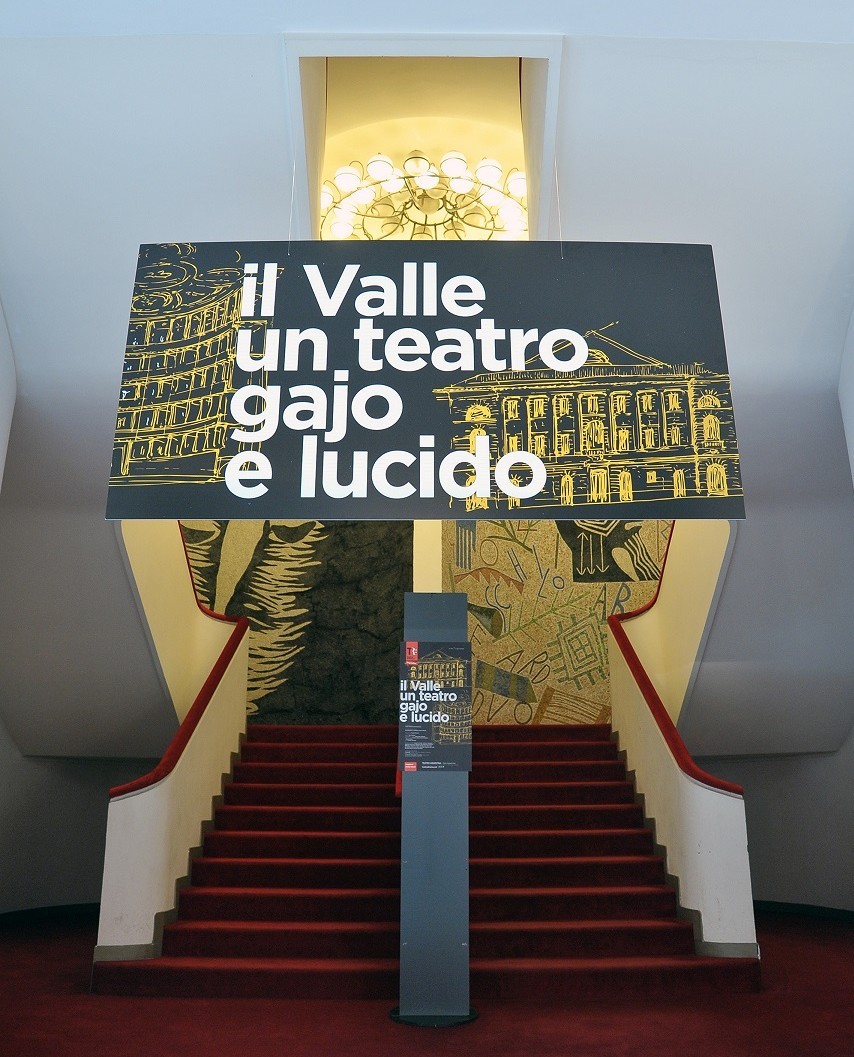 foto mostra IL VALLE, UN TEATRO GAJO E LUCIDO 